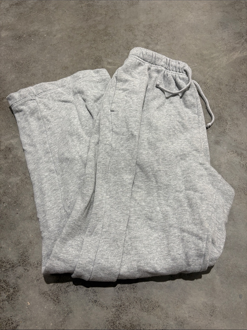Old Navy Light Gray Wide-Leg Sweatpants